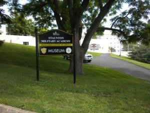 MuseumSign 768x576 1-visit-staunton-va
