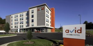 avid hotels staunton 6700172921 16x9 1 scaled e1664915385580-visit-staunton-va