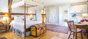 8 Reasons 2 798x360 1-visit-staunton-va