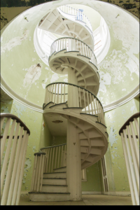 Spiral staircase Oct 2013-visit-staunton-va