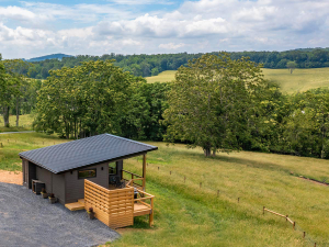 mountain view cabin-visit-staunton-va
