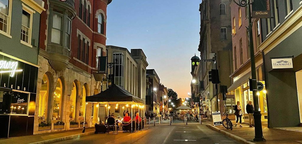 librarytay Instagram 1770 ig 17926655260577096 e1711650957470-visit-staunton-va