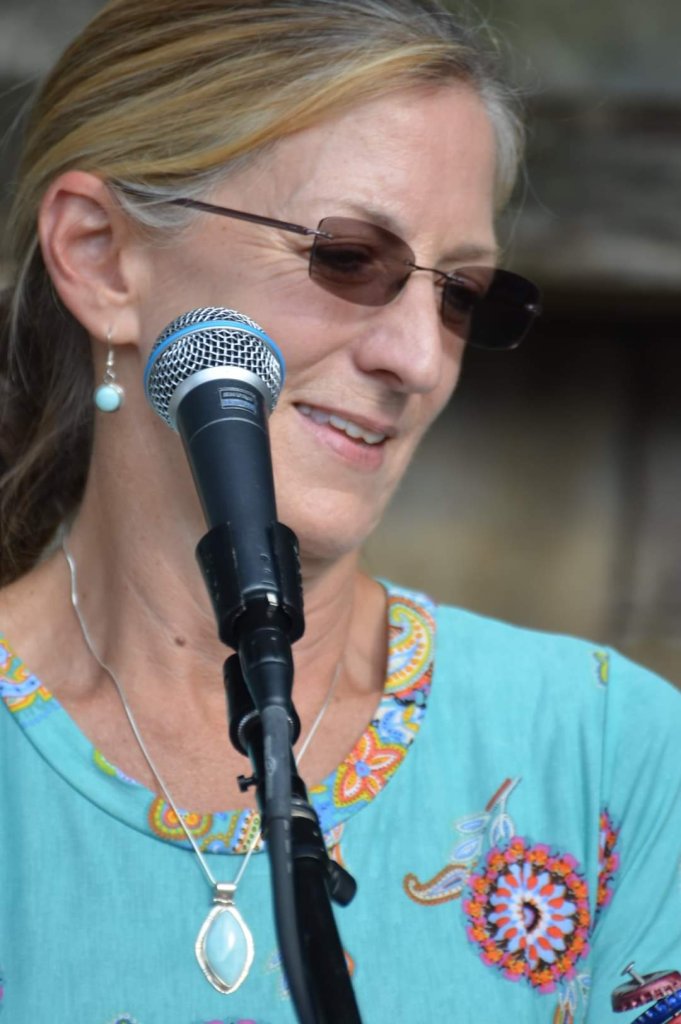 Event 46853 kiz carter-visit-staunton-va