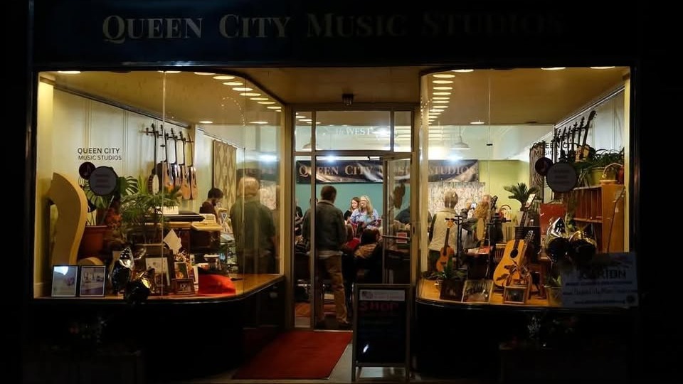 Event 52144 irish sessions at marinos hosted by doug sheridan-visit-staunton-va