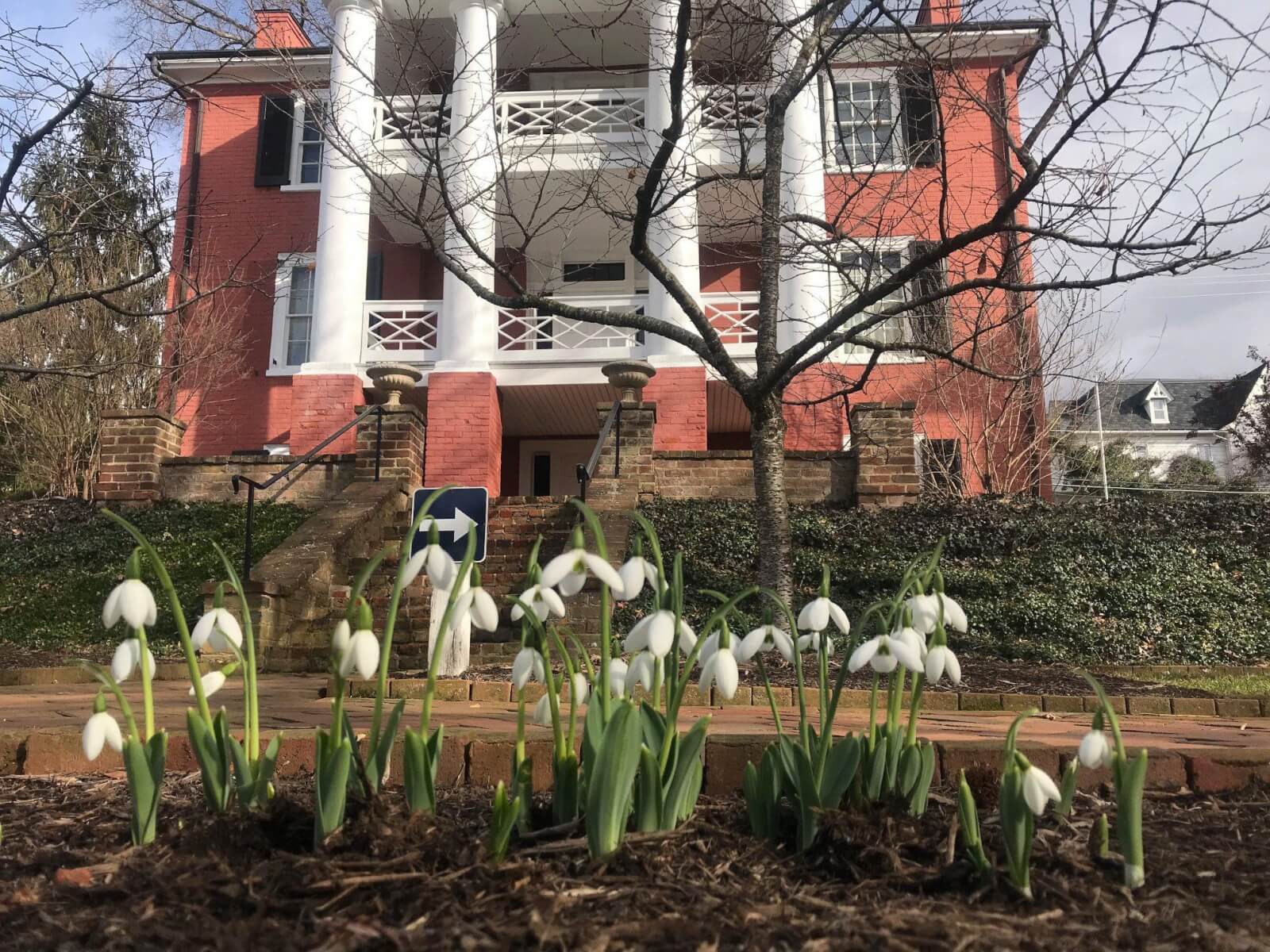 00243c2c52558566236d13bcf1f470ca63c53756b06f45747bddda645947dd62-visit-staunton-va